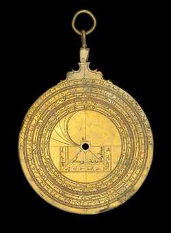 Small image of astrolabe back with rules or alidades removed. Click to enlarge.