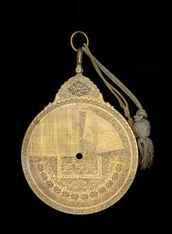 Small image of astrolabe back with rules or alidades removed. Click to enlarge.