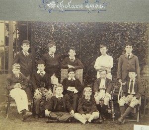 1901 photograph of Scholars at Summer Fields School
