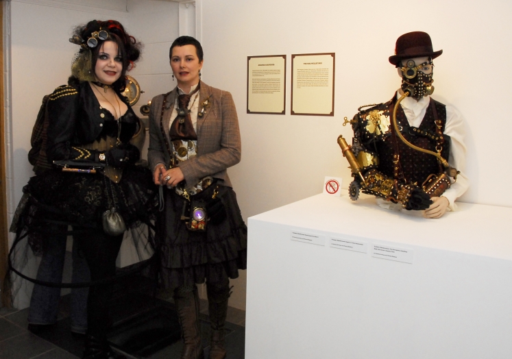 Steampunk photo from the opening (st-dayo-030s)