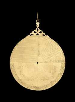 Small image of astrolabe back with rules or alidades removed. Click to enlarge.