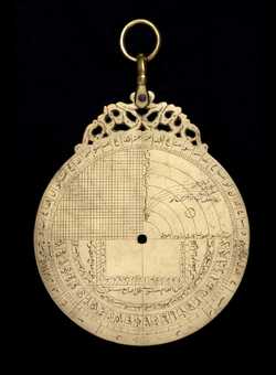 Small image of astrolabe back with rules or alidades removed. Click to enlarge.