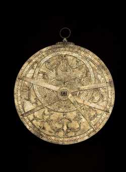 astrolabe, inventory number 35082 from Paris (?), ca. 1600