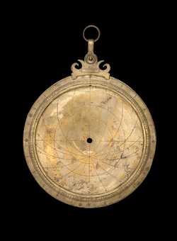 Front of astrolabe without rete or plates. Click to enlarge