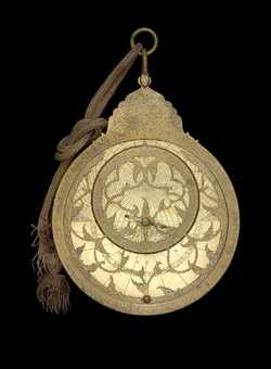 astrolabe, inventory number 40330 from Persia, 1707/8 (A.H. 1119)
