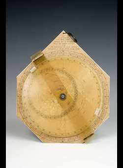 astrolabe part (photo)