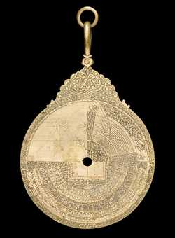 Small image of astrolabe back with rules or alidades removed. Click to enlarge.