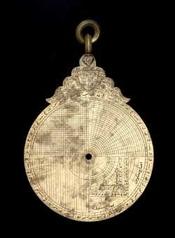 Small image of astrolabe back with rules or alidades removed. Click to enlarge.