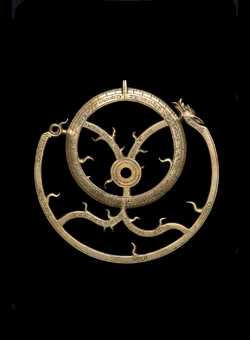 Small image of astrolabe rete separated from astrolabe. Click to enlarge.