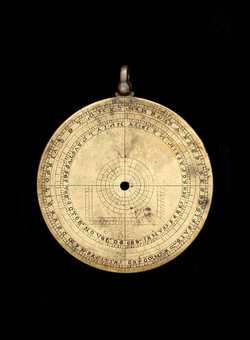 Small image of astrolabe back with rules or alidades removed. Click to enlarge.