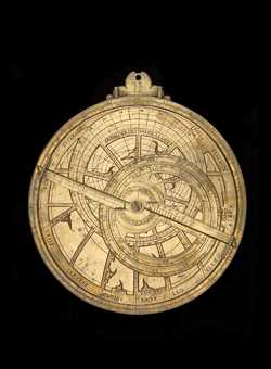 Full image of Astrolabe plate, southern France or Italy, late 15th century (Inv. 49847)
