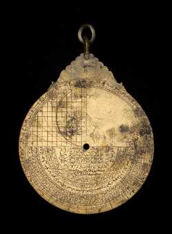 Small image of astrolabe back with rules or alidades removed. Click to enlarge.