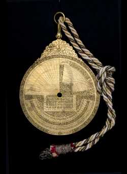 Small image of astrolabe back with rules or alidades removed. Click to enlarge.