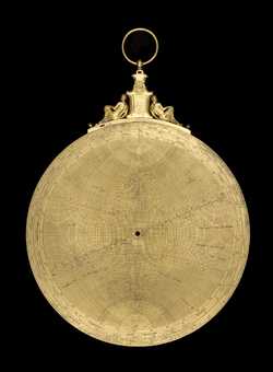 Small image of astrolabe back with rules or alidades removed. Click to enlarge.