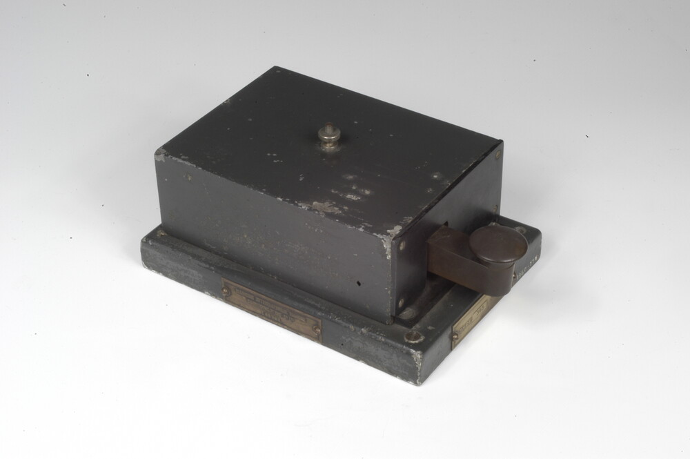 preview image for Morse Key Type 365, by Marconi Company, London, 20th Century.