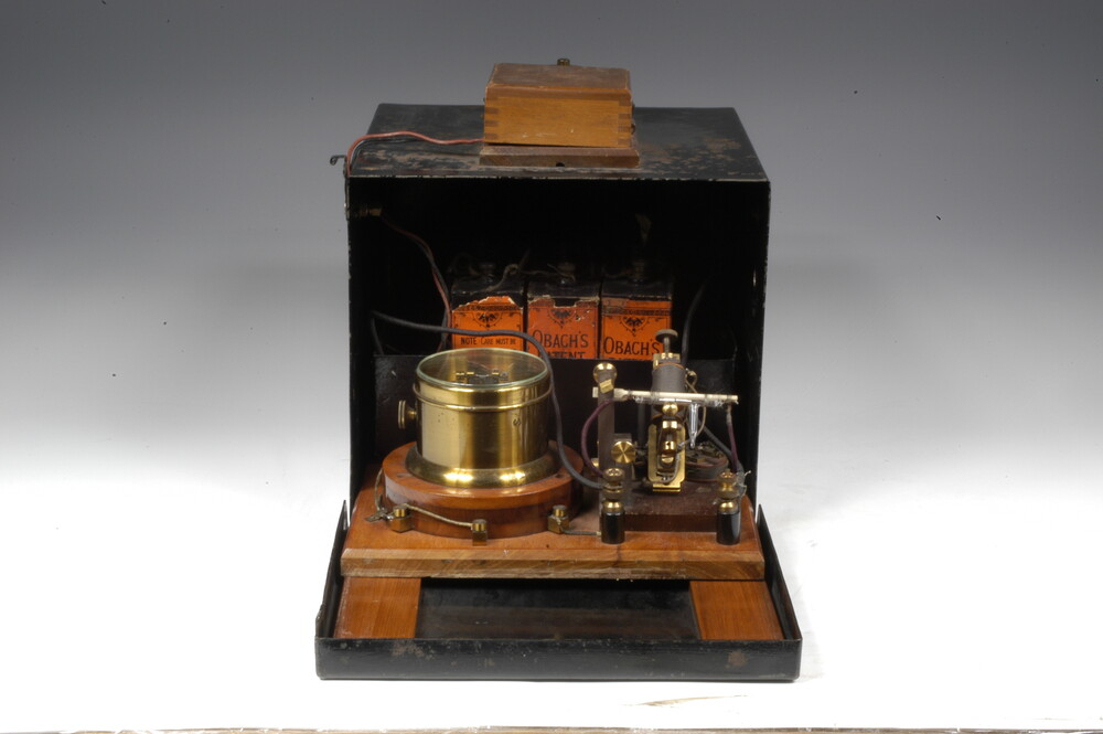 preview image for Marconi's Coherer Receiver, by Guglielmo Marconi, English, 1896