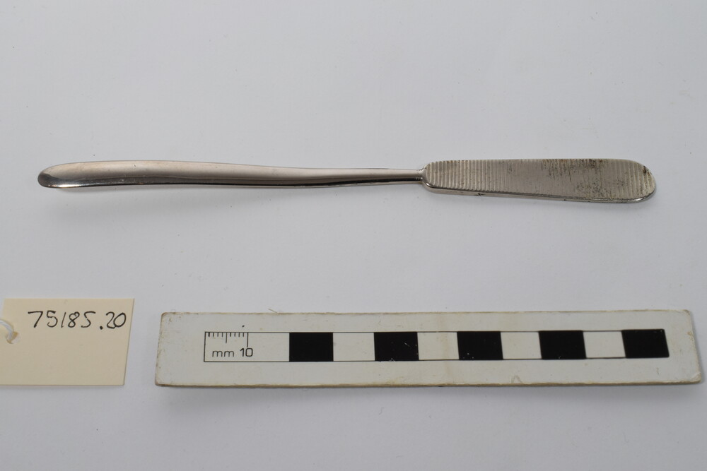 preview image for tongue depressor from Miscellaneous Surgical Instruments and Tray in Case